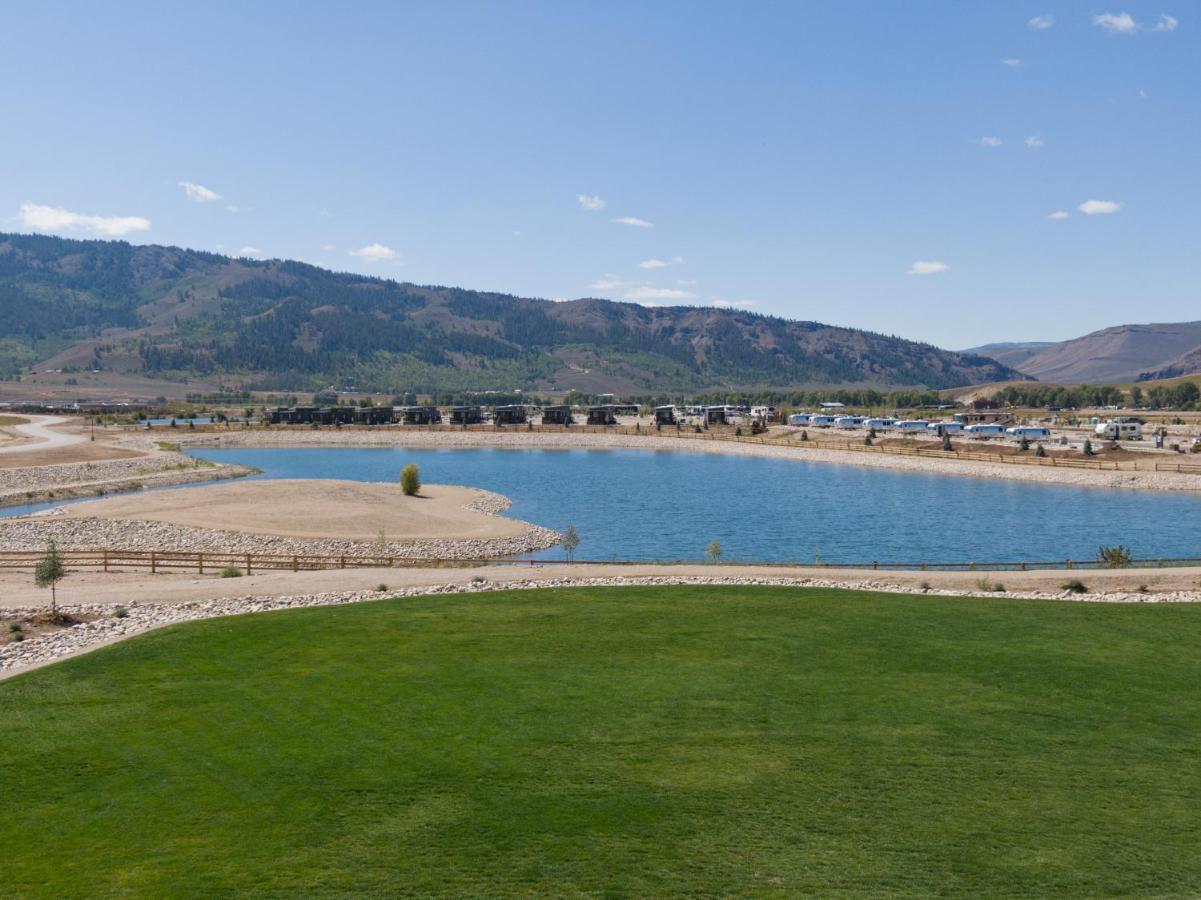 Sun Outdoors Rocky Mountains Hotel Granby Exterior photo