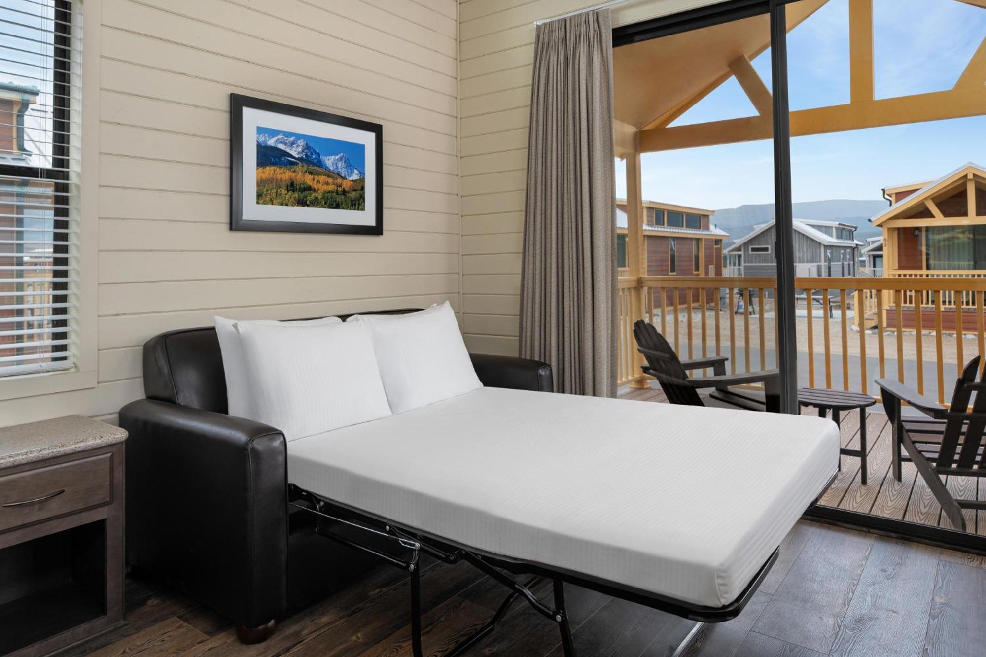 Sun Outdoors Rocky Mountains Hotel Granby Room photo