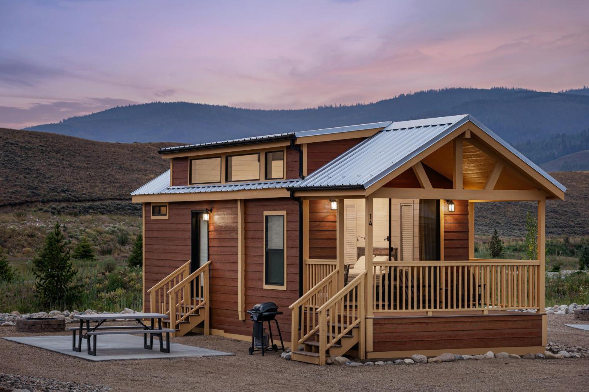 Sun Outdoors Rocky Mountains Hotel Granby Room photo